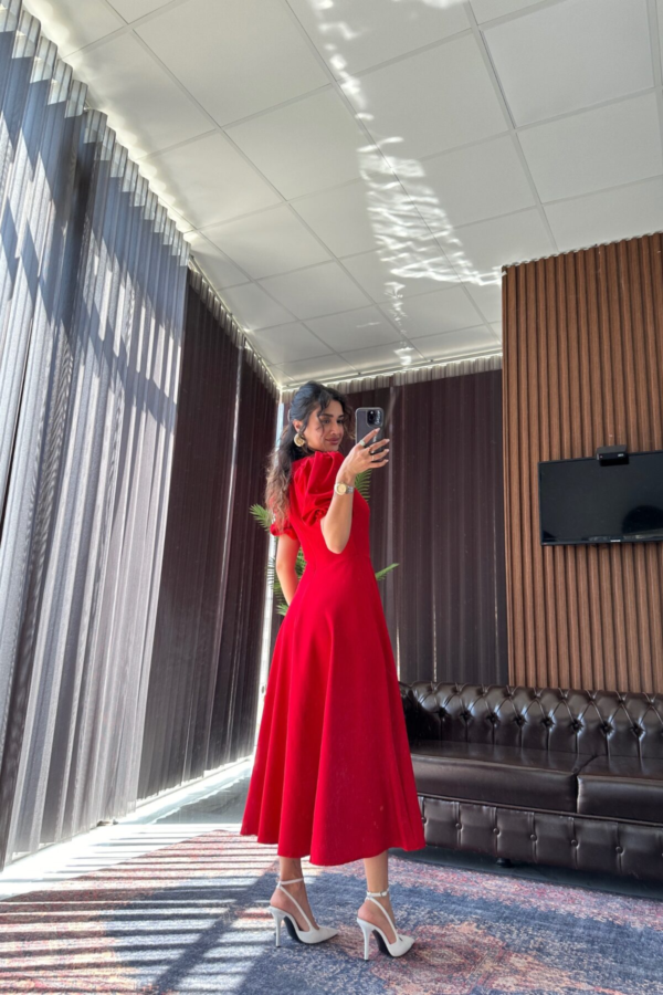 Robe à manches bouffante – Image 6